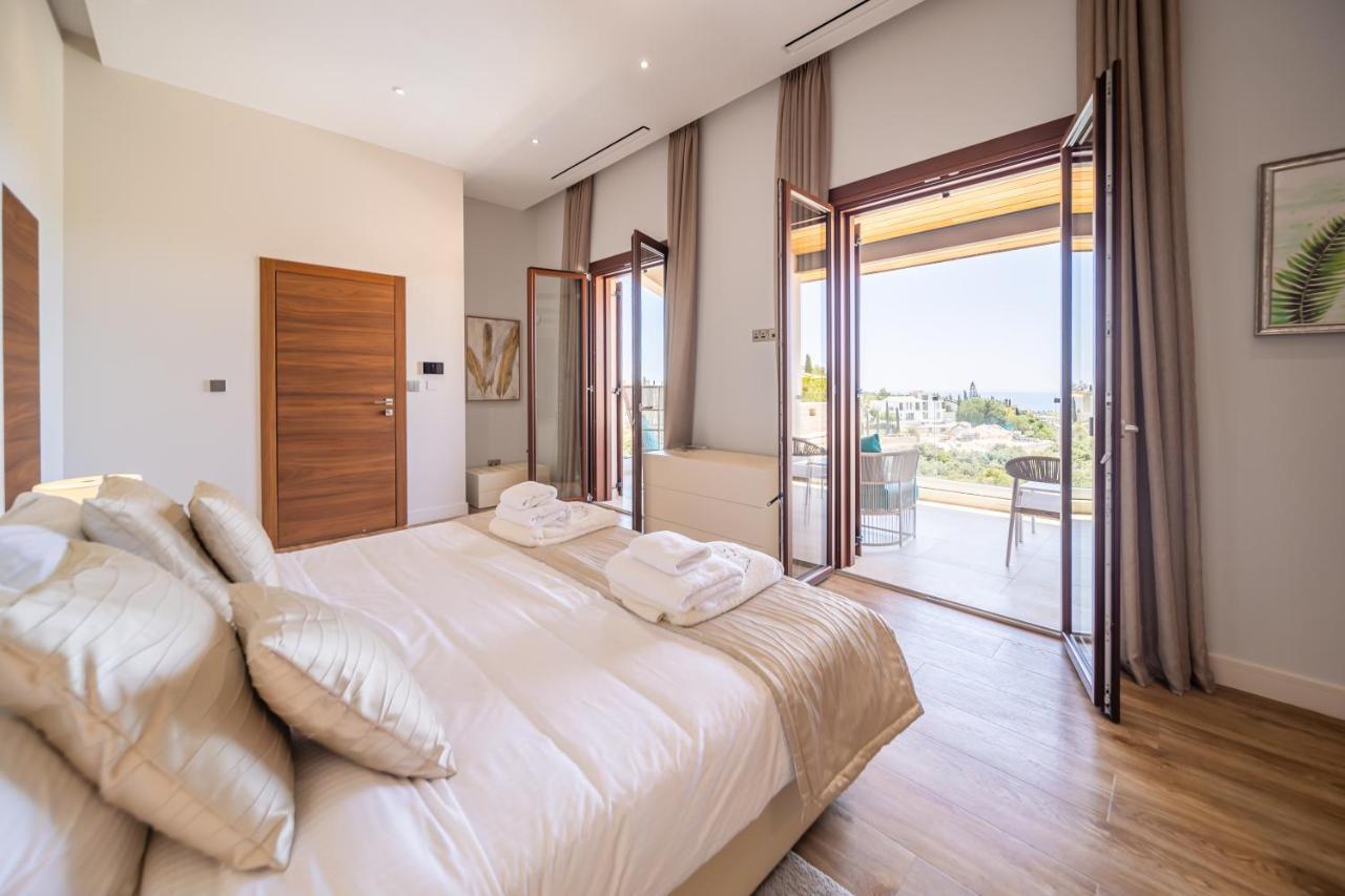 Villa Elea, New Deluxe Golf Villa At Aphrodite Hills - 6 Bedrooms, 7 Bathrooms Kouklia Exterior photo